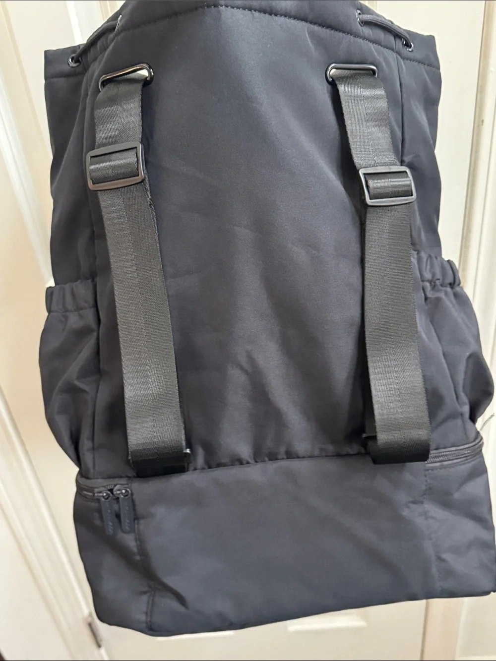 Beyond Yoga Black Drawstring Tote with Front Zip Compartment